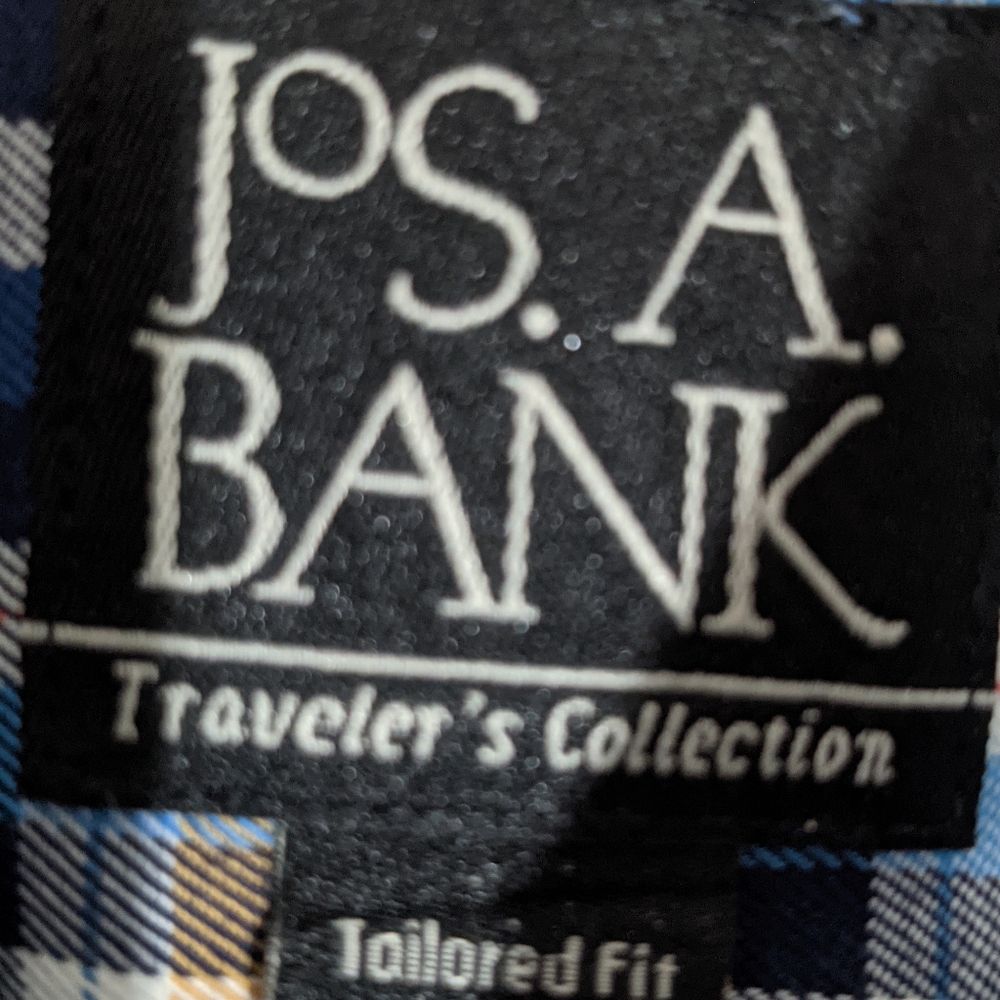 Joseph A. Bank Traveler, Tailered Fit Shirt.  Size:. Large - Picture 5 of 8